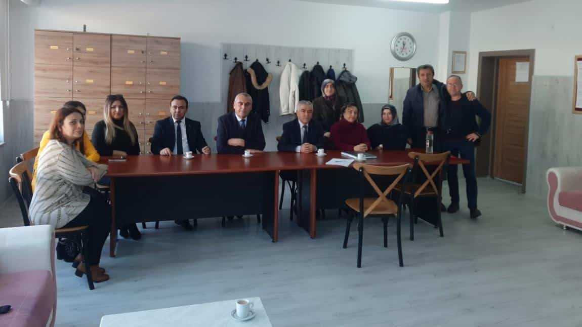 İlçe Milli Egitim Müdürümüz sayın Hacı KAYA okulumuzu ziyaret etti.